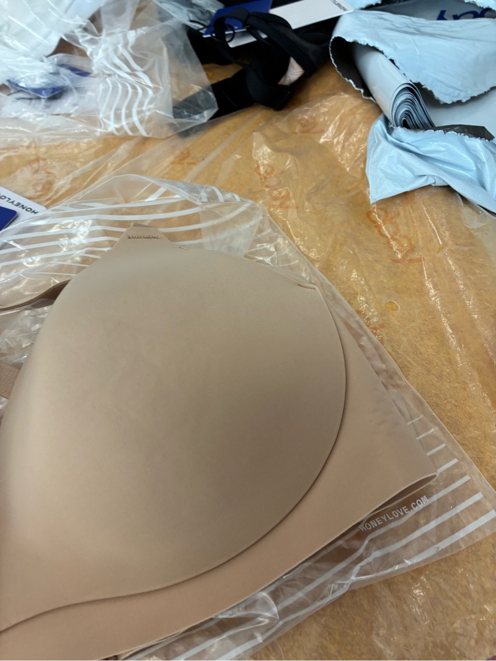 Honeylove Cloudembrace Wireless Bra Sand New NWT SZ 36C - Picture 5 of 8
